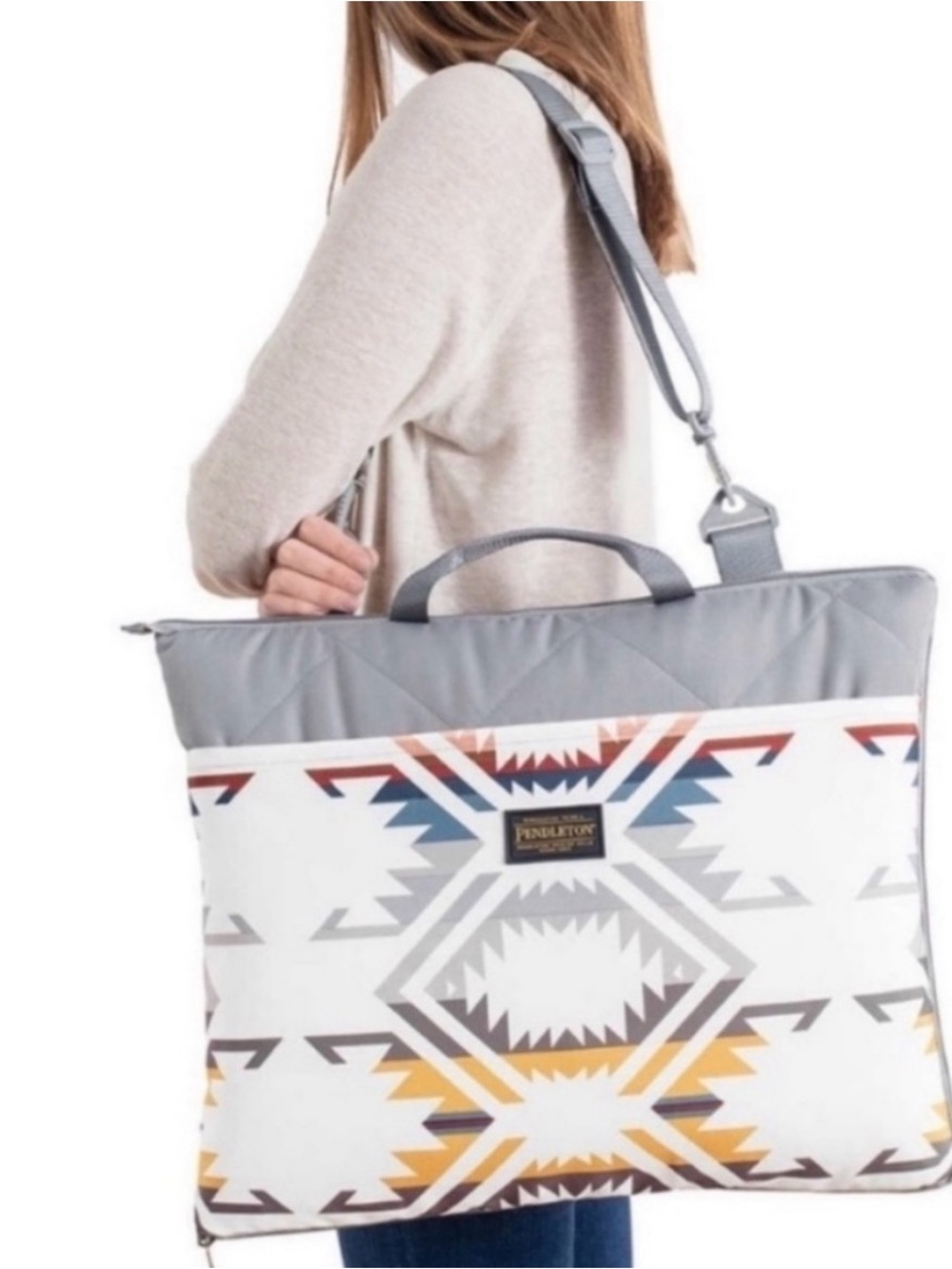 Pendleton Outdoor Packable Blanket White Sands